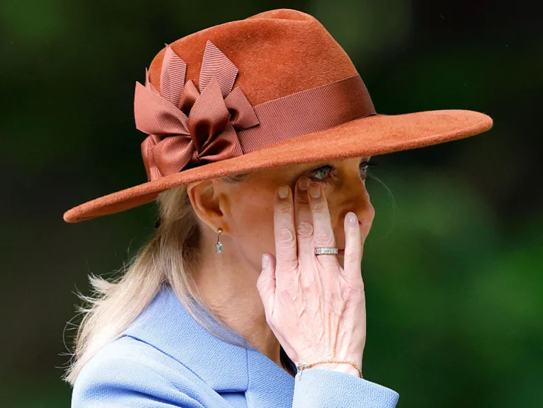 Dreamy Royal Fashion