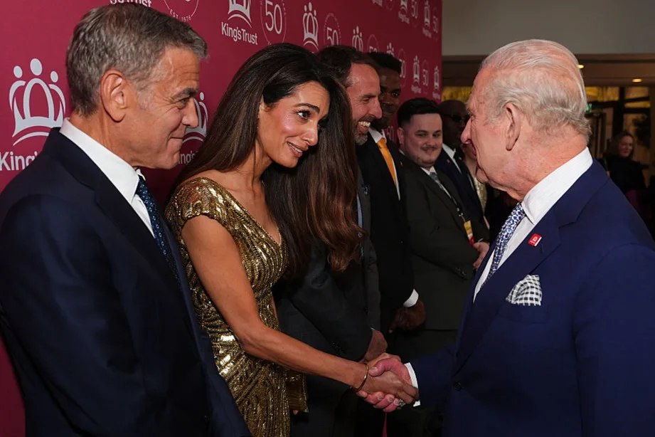 Stars Meet the Royals