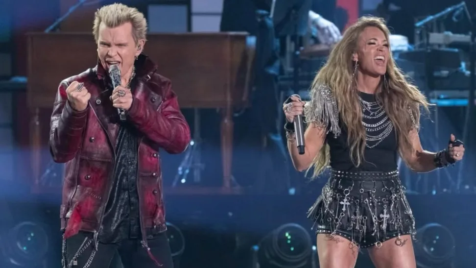 Billy Idol Makes a Surprise Appearance