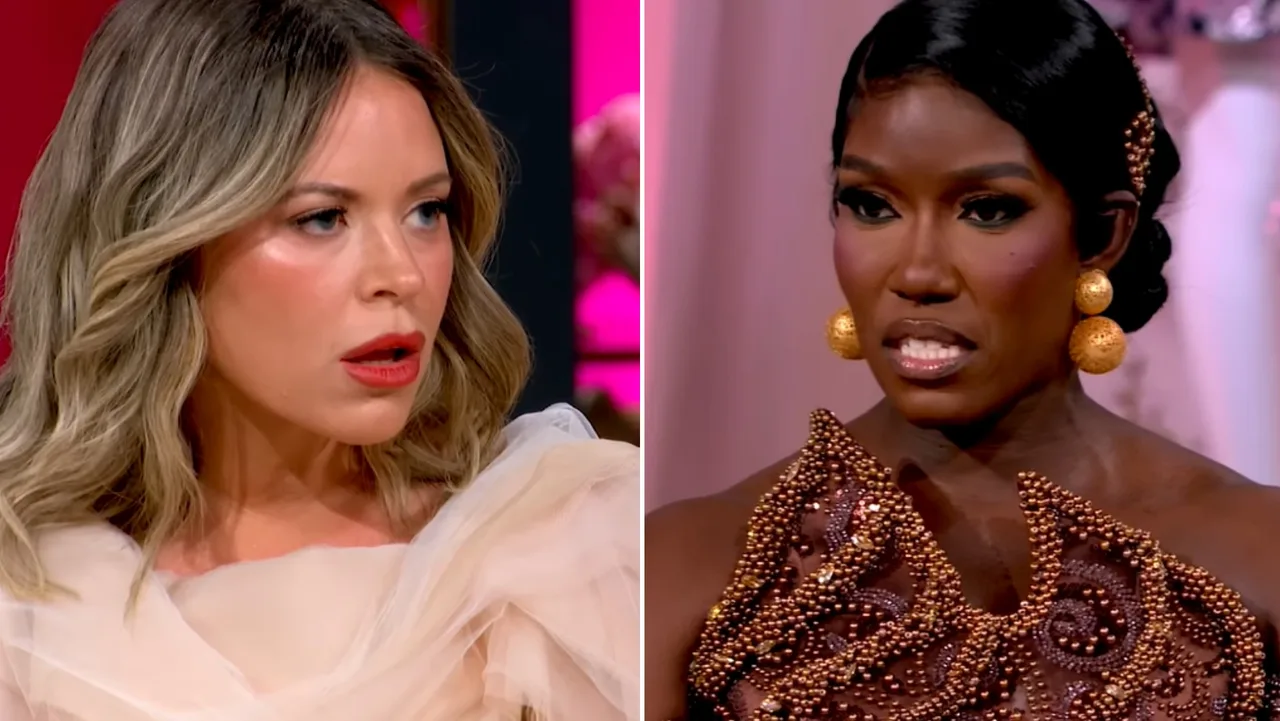 Boz Blasts Amanda Over Past Comments