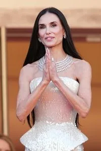 Demi Moore's physique raised eyebrows on social media