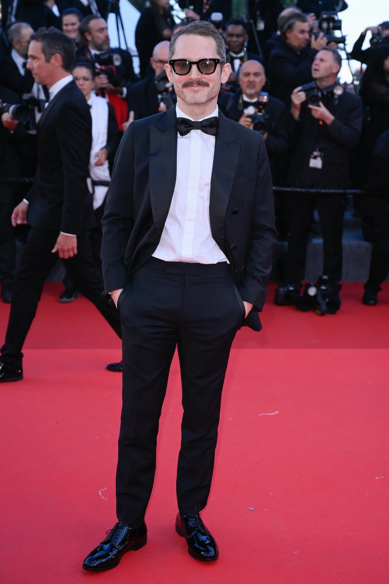 Elijah Wood opts for classic formal tuxedo