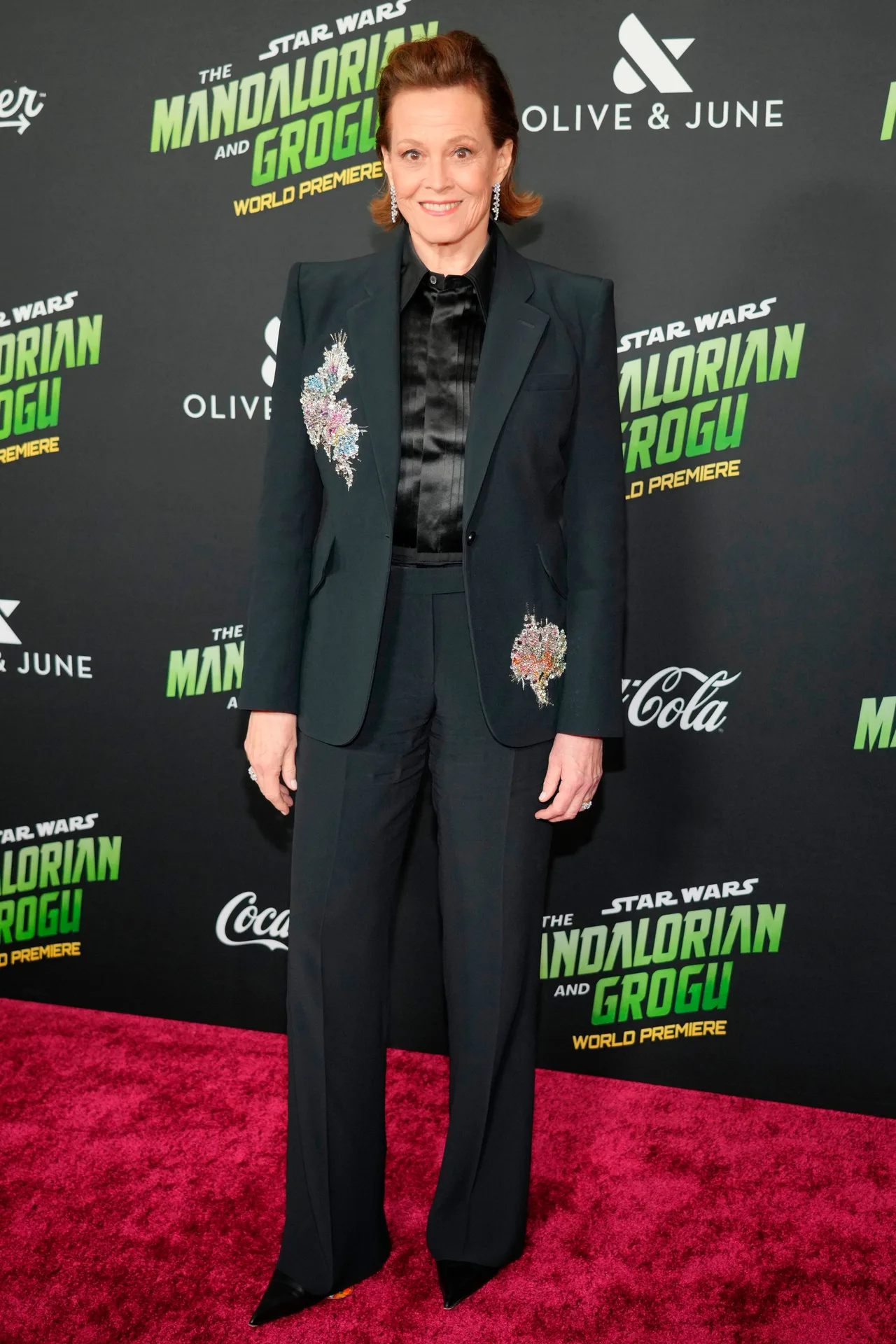 Sigourney Weaver goes menswear chic with a luxe twist at the red carpet
