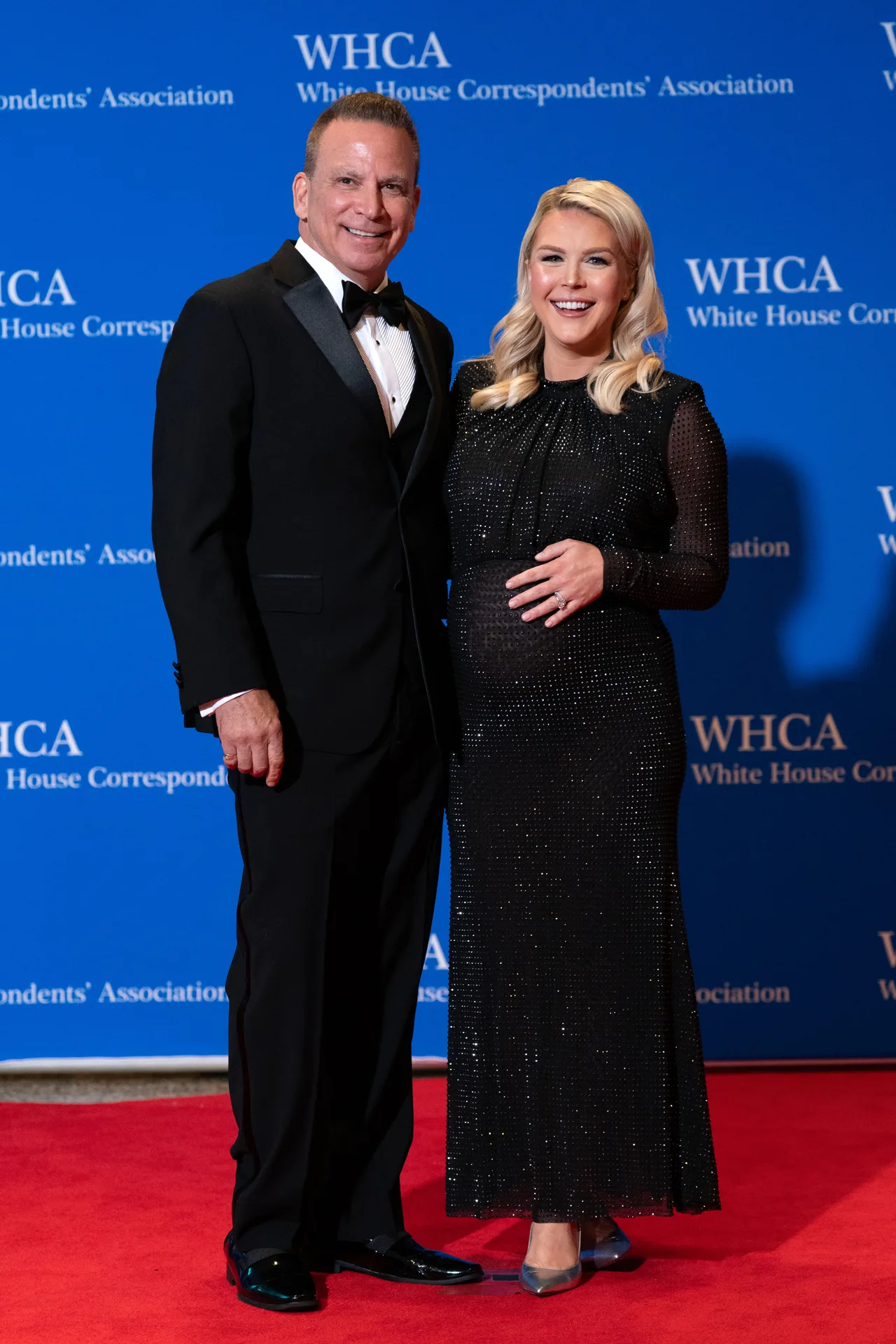 The Press Secretary posed with her husband Nicholas Riccio at the red carpet
