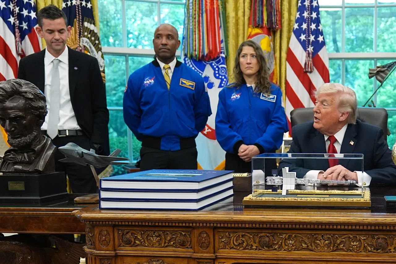 Trump praises mission, looks ahead