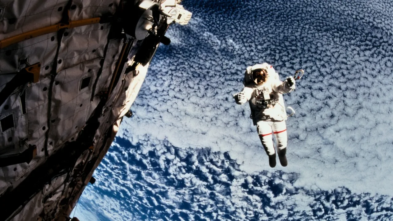 Astronauts who almost never made it back home