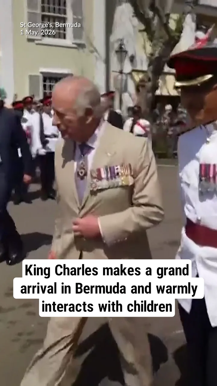 King Charles makes a grand arrival in Bermuda and warmly interacts with the crowd