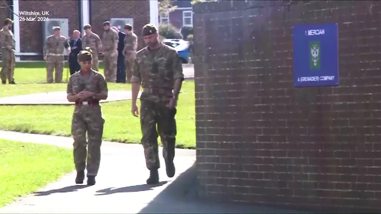 Watch Prince William arrive in a combat uniform to meet female soldiers