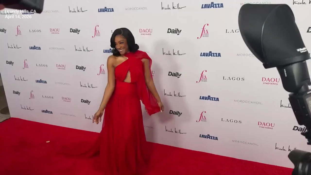 Tiffany Haddish jokingly yells at reporter for telling her to pose at Fashion Los Angeles Awards, hosts event with hilarious monologue