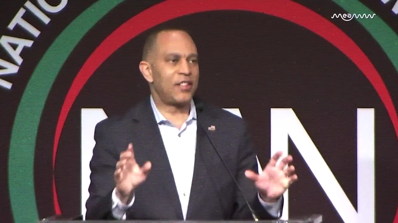 Hakeem Jeffries Slams Hegseth: ‘No Wonder Things Are So Bad’