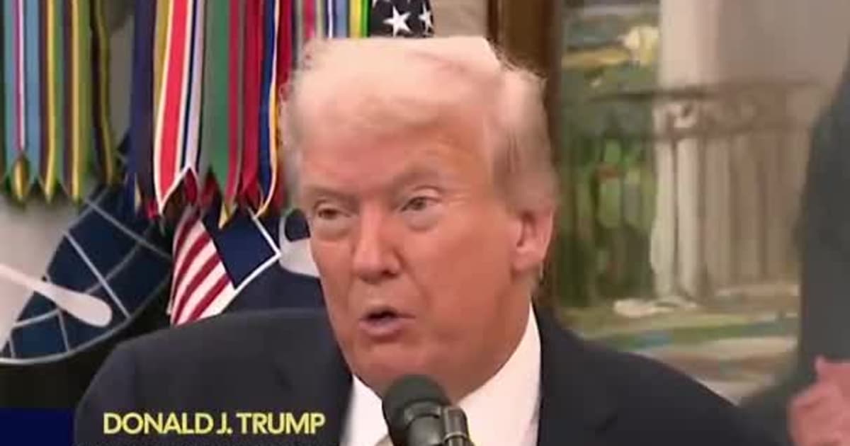 Trump Calls Schumer “An Intelligent Loser” Says He’s “Losing IQ Points With Time”