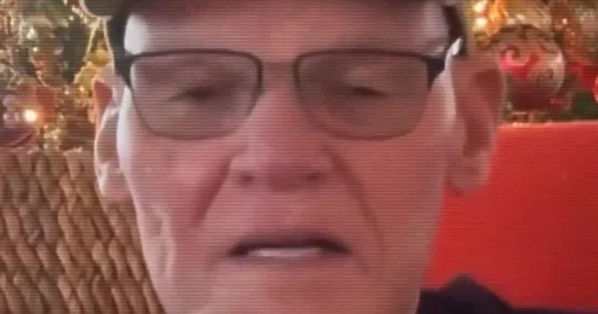 “No One Cares About Trump Anymore” — James Carville Rants on TV - MEAWW ...