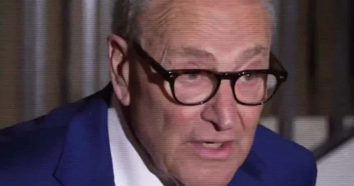 Chuck Schumer Warns Trump’s Venezuela Briefing Raises More Questions Than Answers