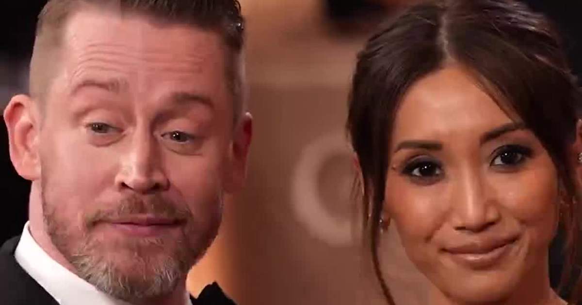 Julia Roberts Brings Hollywood to Its Knees at the Golden Globes