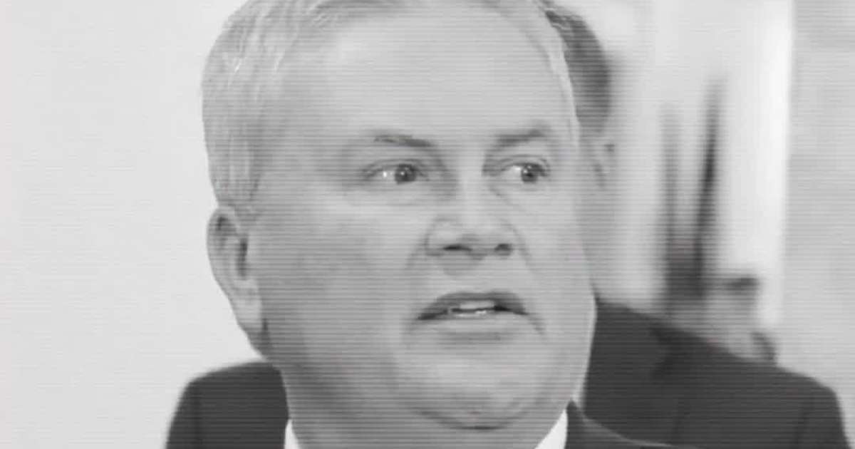 “It’s a Shame”: Bill Clinton’s Empty Chair as Comer Moves for Contempt