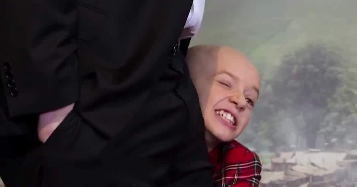 Little Dexter, big ambitions! Trying to lift Peter Claffey