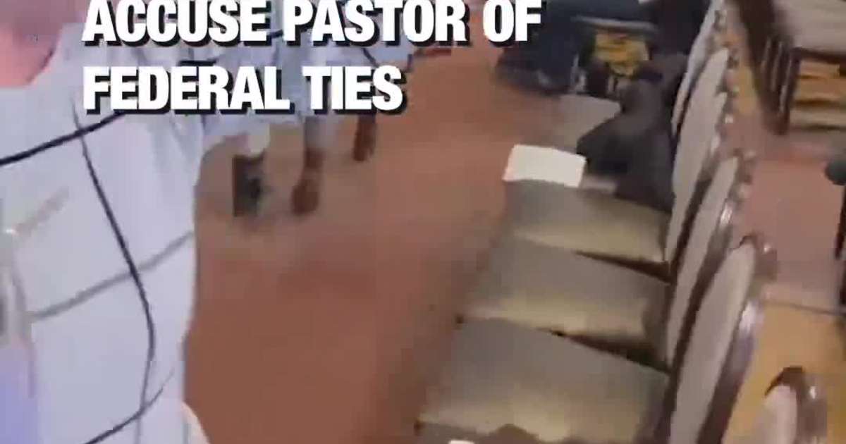 Minneapolis Worship Service Interrupted After Anti-ICE Activists Accuse Pastor of Federal Ties