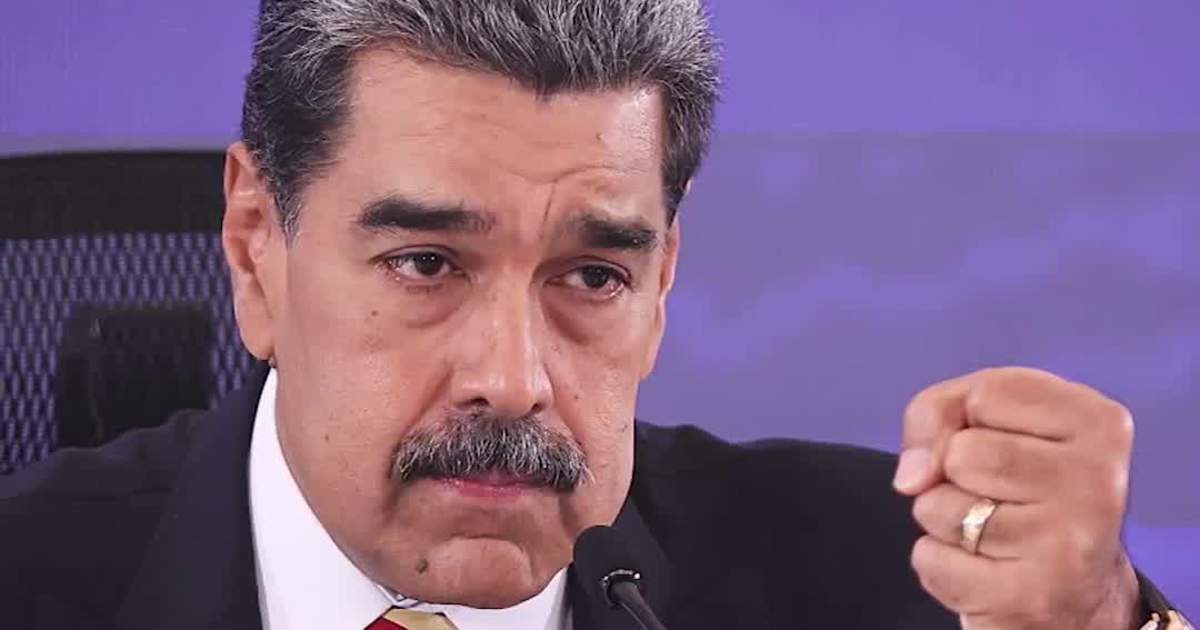 Venezuela Mobilizes Military Against US Naval Surge In The Caribbean Coast