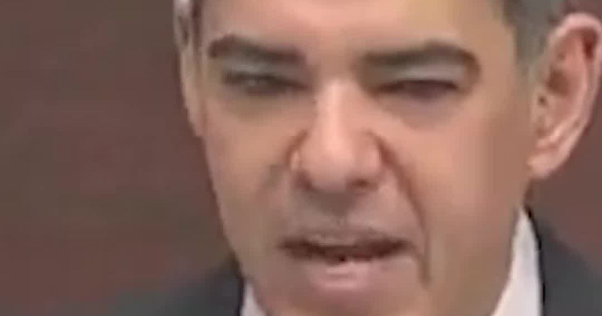Robert Garcia Says DOJ Has Released Only a Fraction of Epstein Files