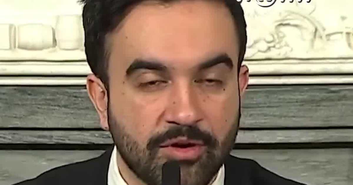 An anti-ICE protest in San Diego just escalated dramatically. Activists have reportedly barricaded themselves inside the mayor’s office, blocking access and demanding that ICE be kicked out of the city.