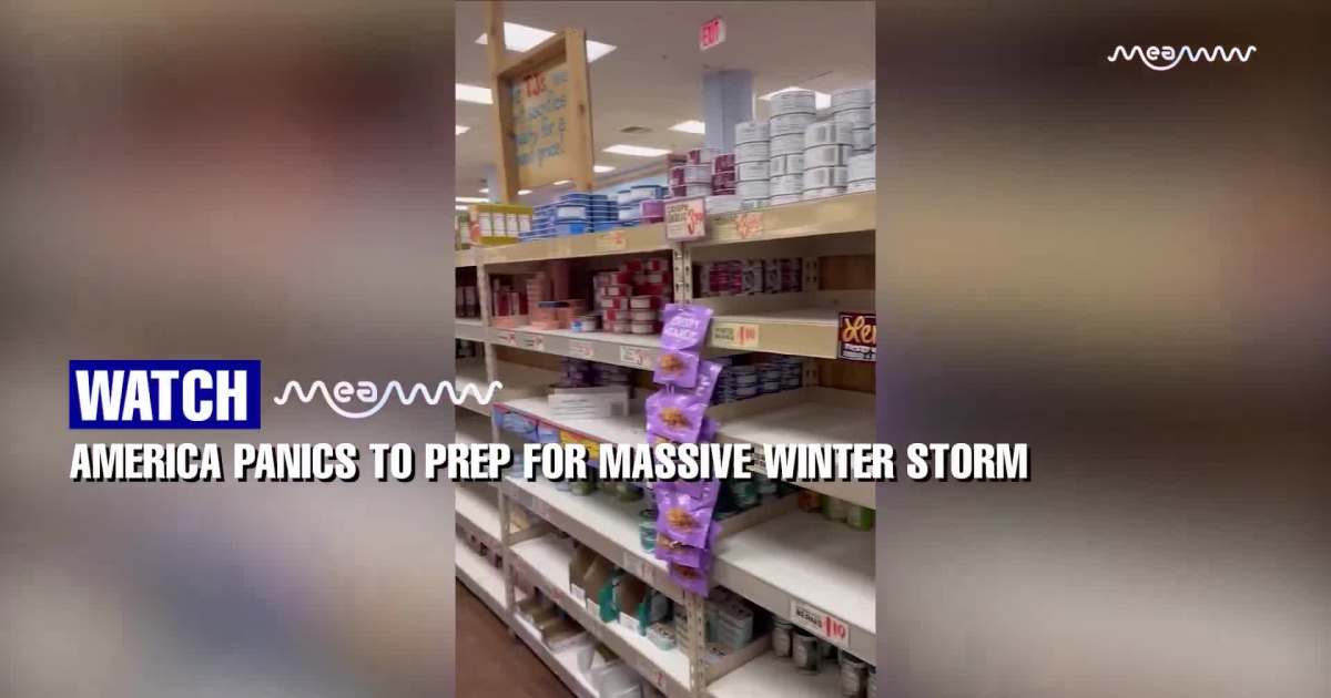 Snow Storm America | America Rushes to Stock Up as Massive Winter Storm Looms