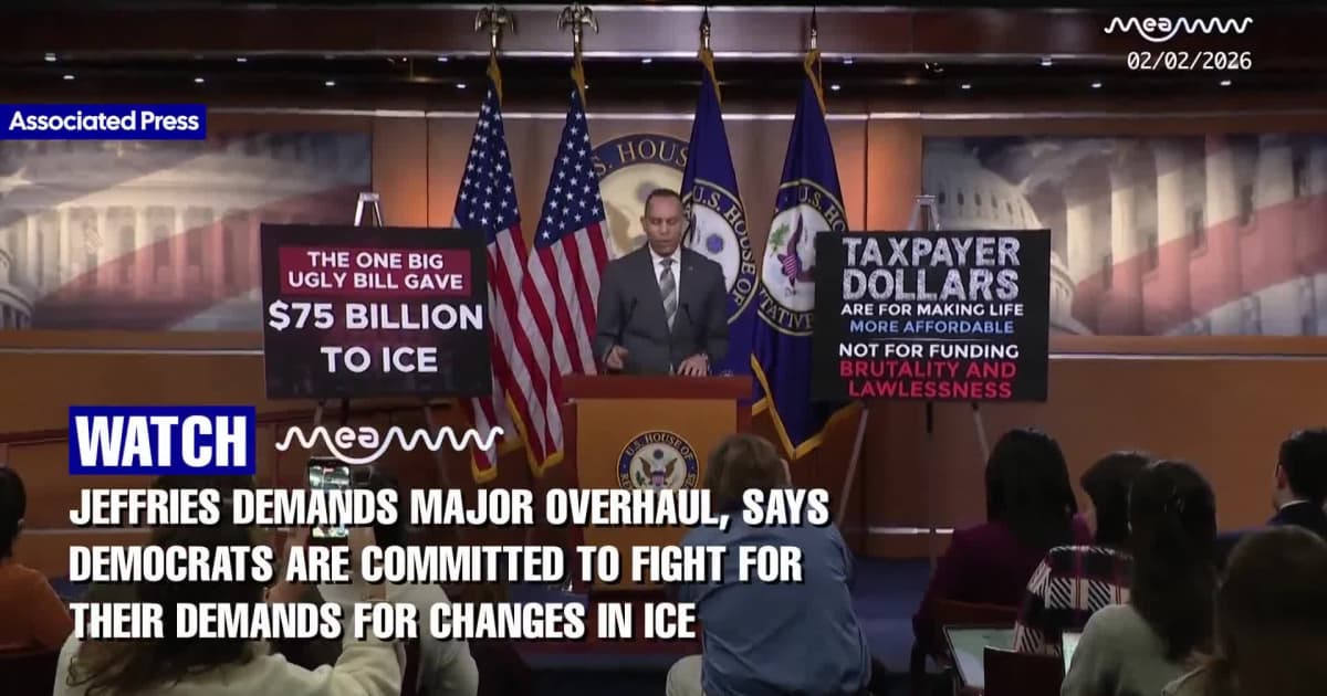 ICE Is Out of Control”: Hakeem Jeffries Threatens ICE Funding Overhaul in Congress