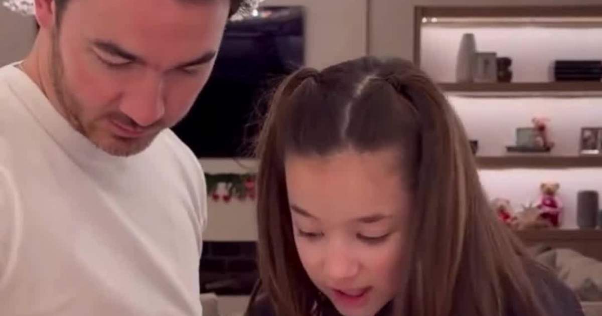 Kevin Jonas and His Daughters Plan Perfect Valentine's for Wife Danielle