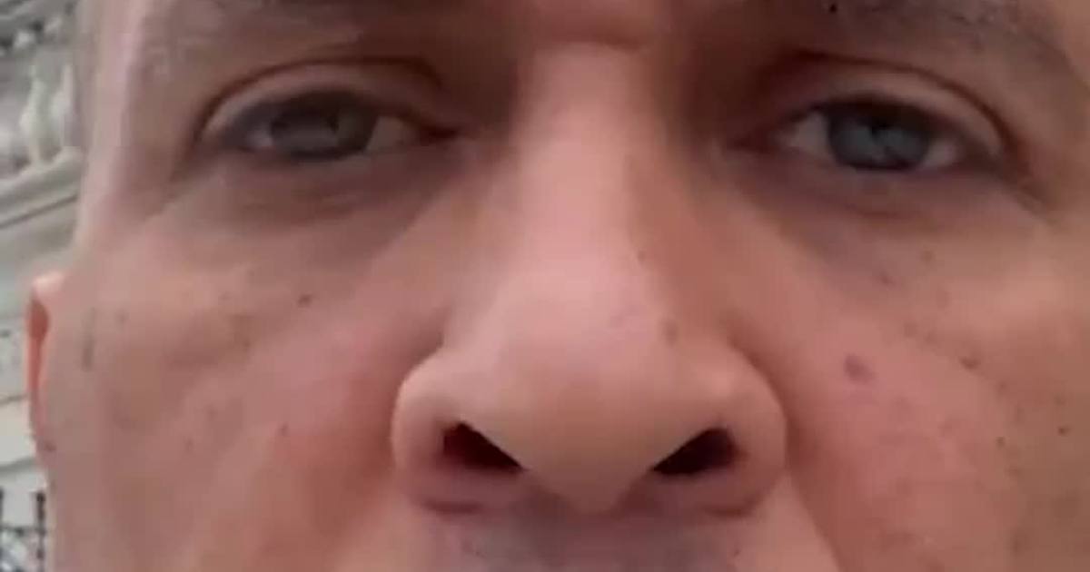 Kristi Noem Fired — Democrats Say “Firing Her Is Not Enough”