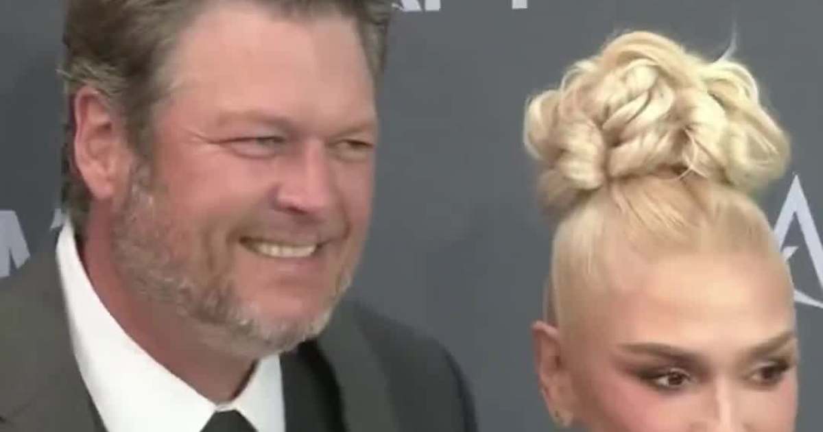 Blake Shelton & Gwen Stefani Ignite Divorce Rumors With CMA No-Show