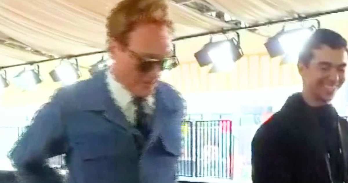 Host Conan O'Brien Helps Kick Off the Road to the Oscars by Rolling Out the Red Carpet for 2026
