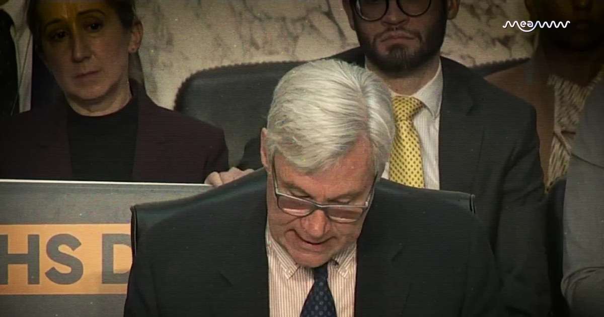 “Private Jets, Parties & Distractions!”: Sheldon Whitehouse Unloads on Kash Patel