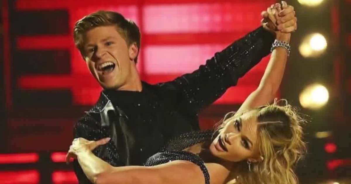 Robert Irwin Pushes Through Pain to Perform in DWTS Finale After Rib Injury